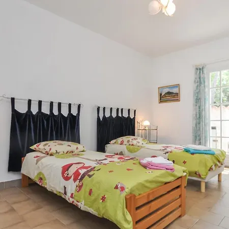 Holiday home Awesome In With Kitchen *